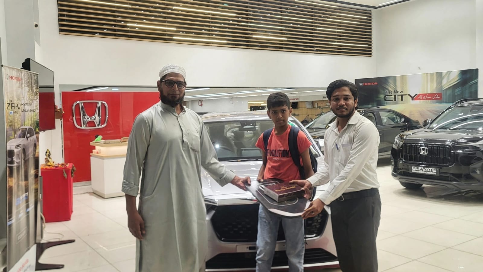 <p>Congratulation! for New Car...</p>

