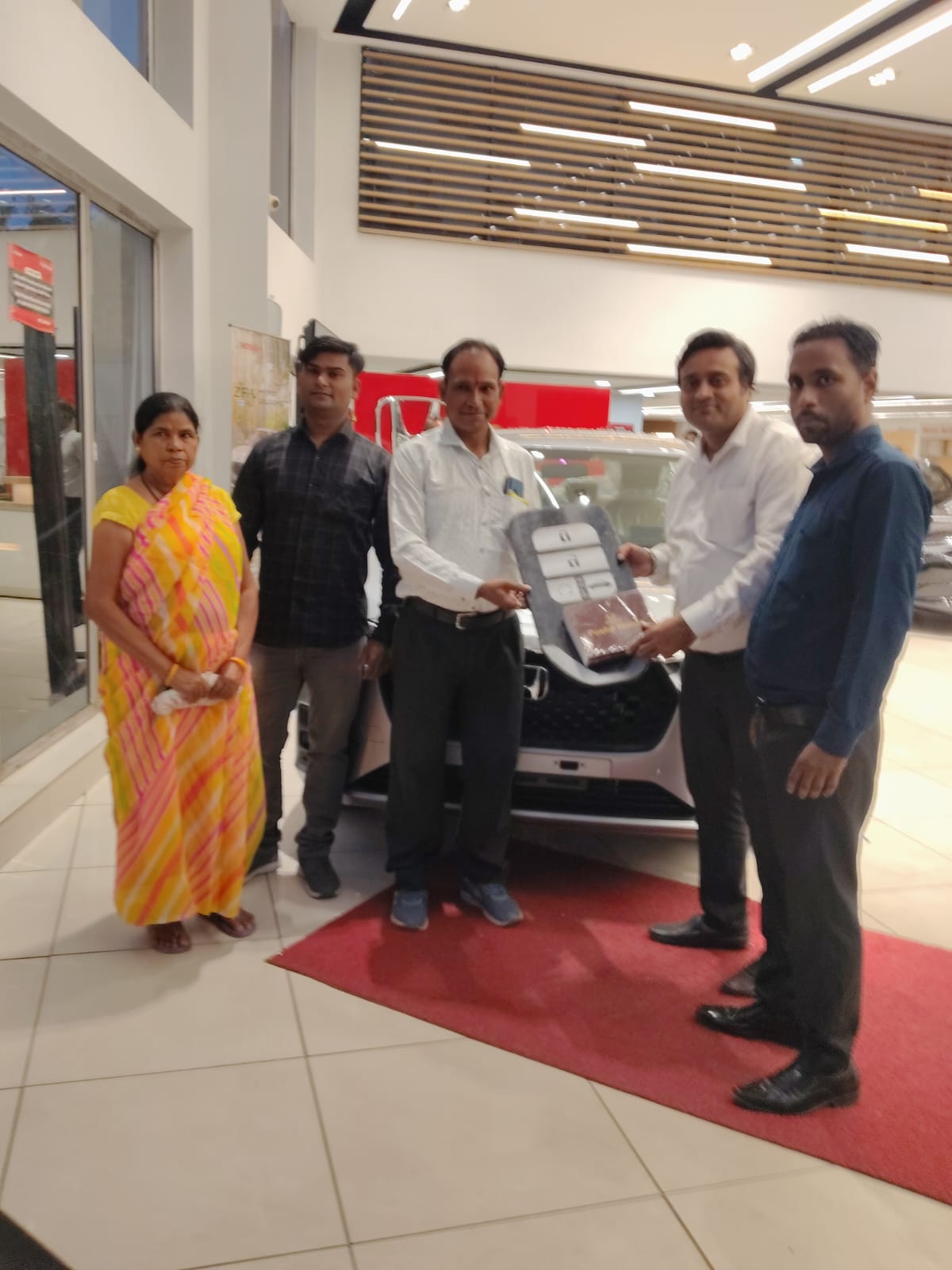 <p>Congratulation! on your new car&nbsp; ...</p>
