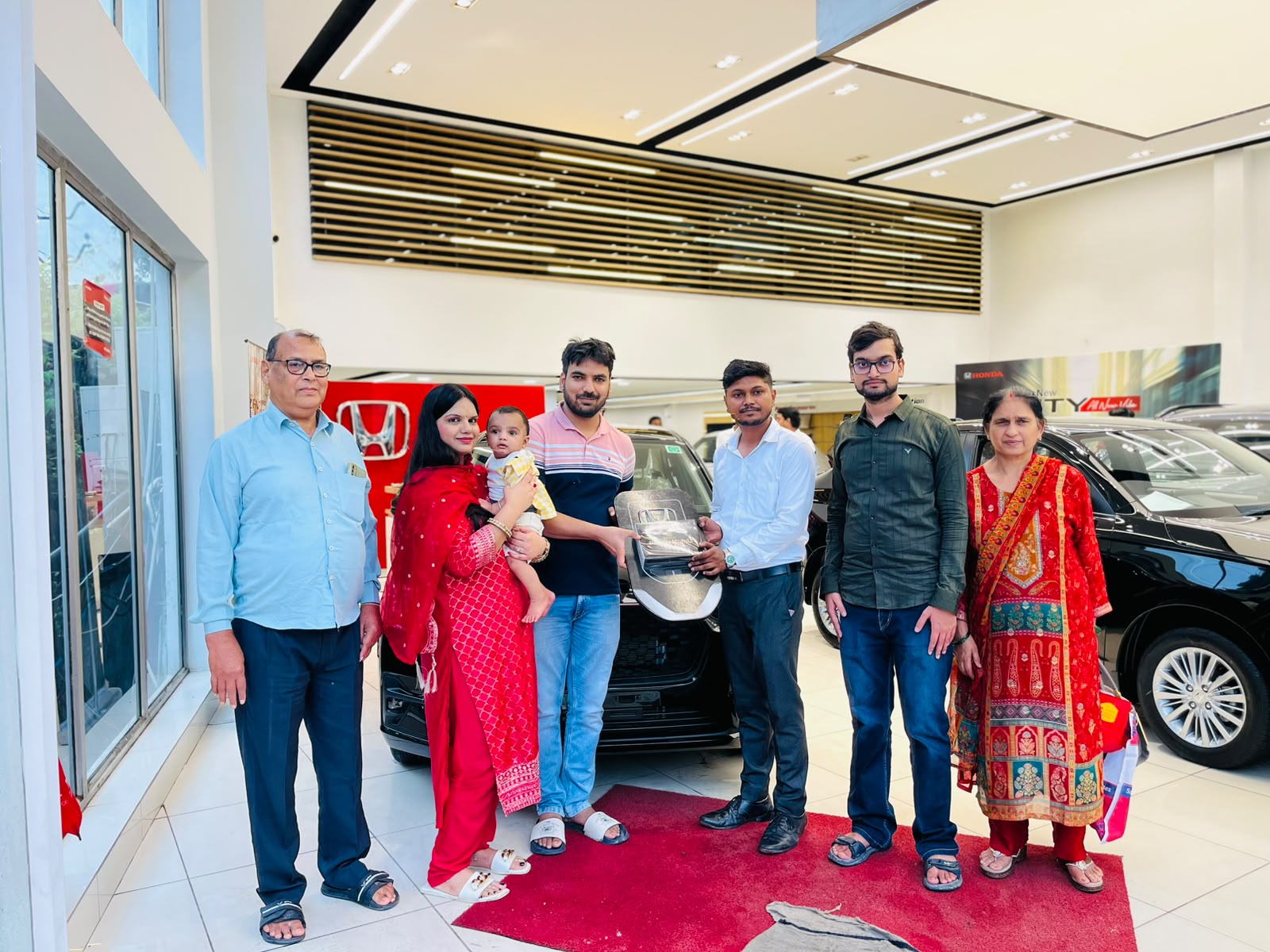 <p>Congratulation! on your new car&nbsp; ...&nbsp;</p>

